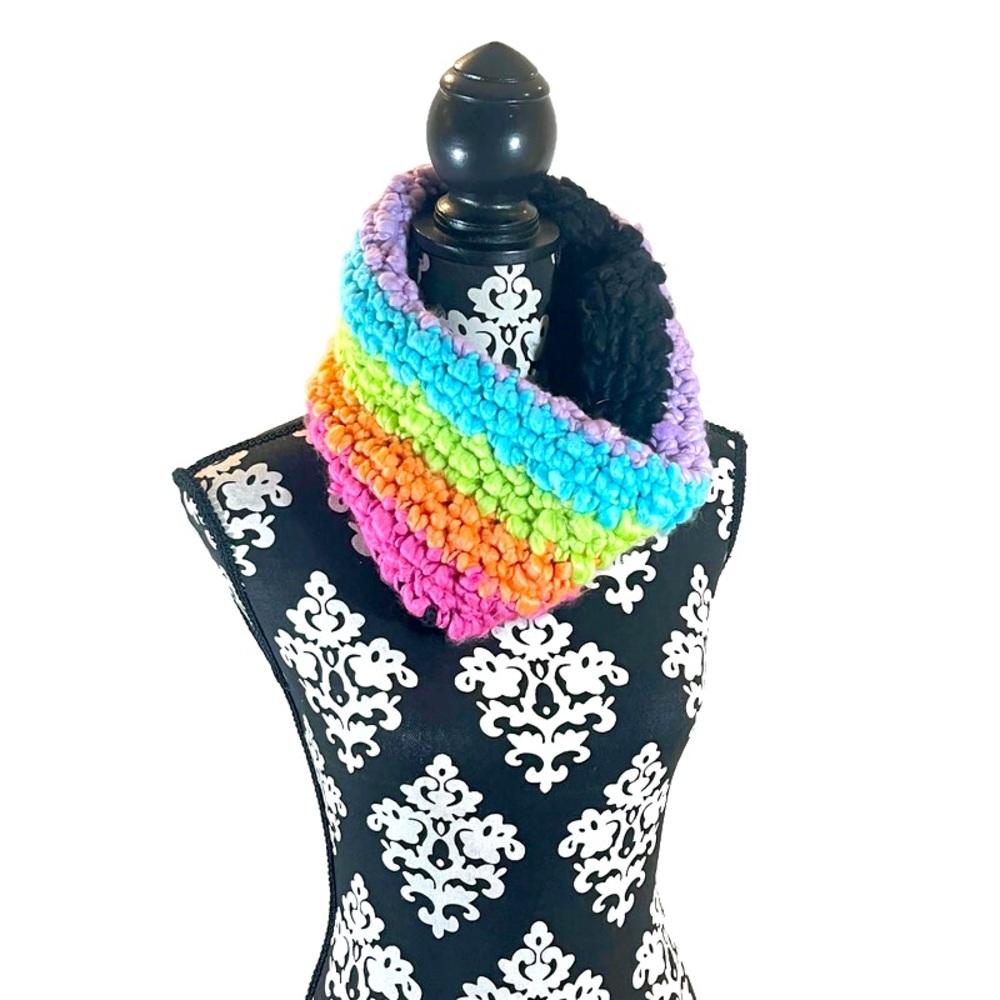 NWOT Nordstrom BP Multicolored Pastels Infinity Cowl Neck Scarf